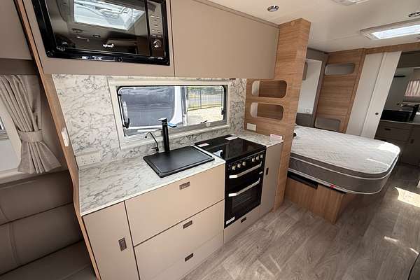2023 Jayco SILVERLINE OUTBACK 21.65-3.SL-MY23