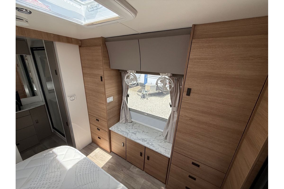 2023 Jayco SILVERLINE OUTBACK 21.65-3.SL-MY23