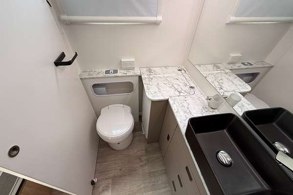 2023 Jayco SILVERLINE OUTBACK 21.65-3.SL-MY23