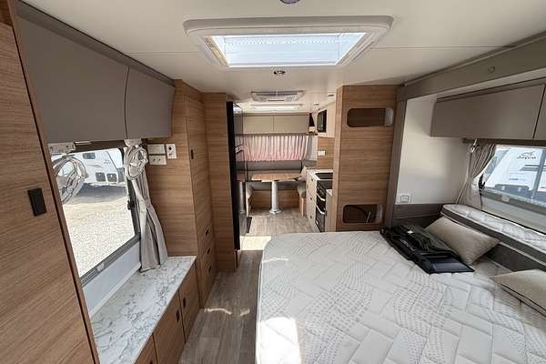 2023 Jayco SILVERLINE OUTBACK 21.65-3.SL-MY23