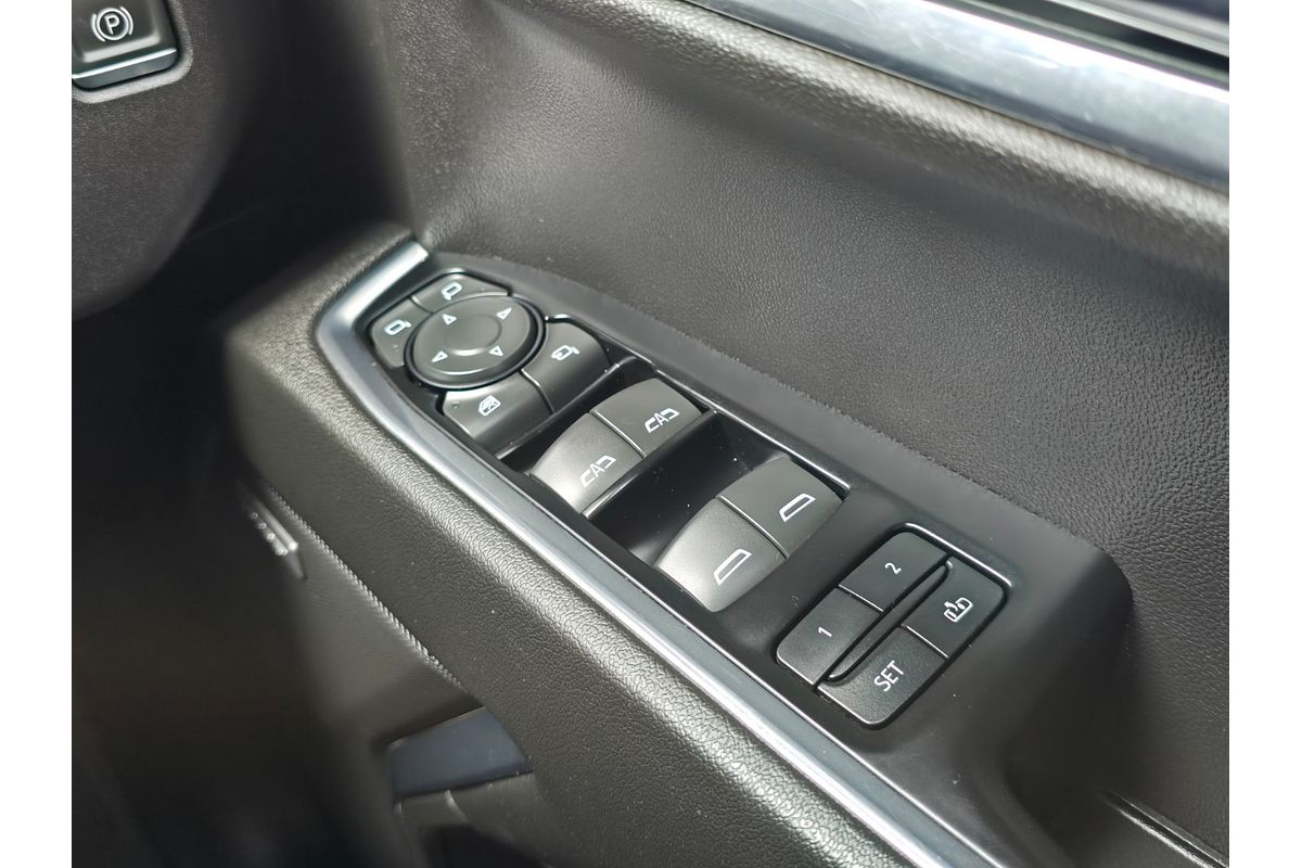 2023 Chevrolet Silverado 1500 LTZ Premium W/Tech Pack T1 4X4