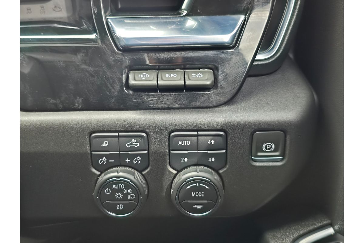 2023 Chevrolet Silverado 1500 LTZ Premium W/Tech Pack T1 4X4