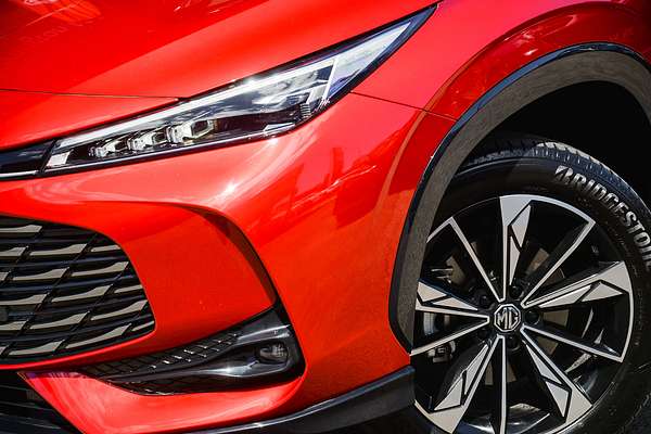 2024 MG HS Excite AS33