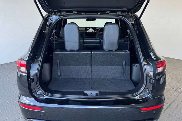 2023 Mitsubishi Outlander LS Black Edition ZM