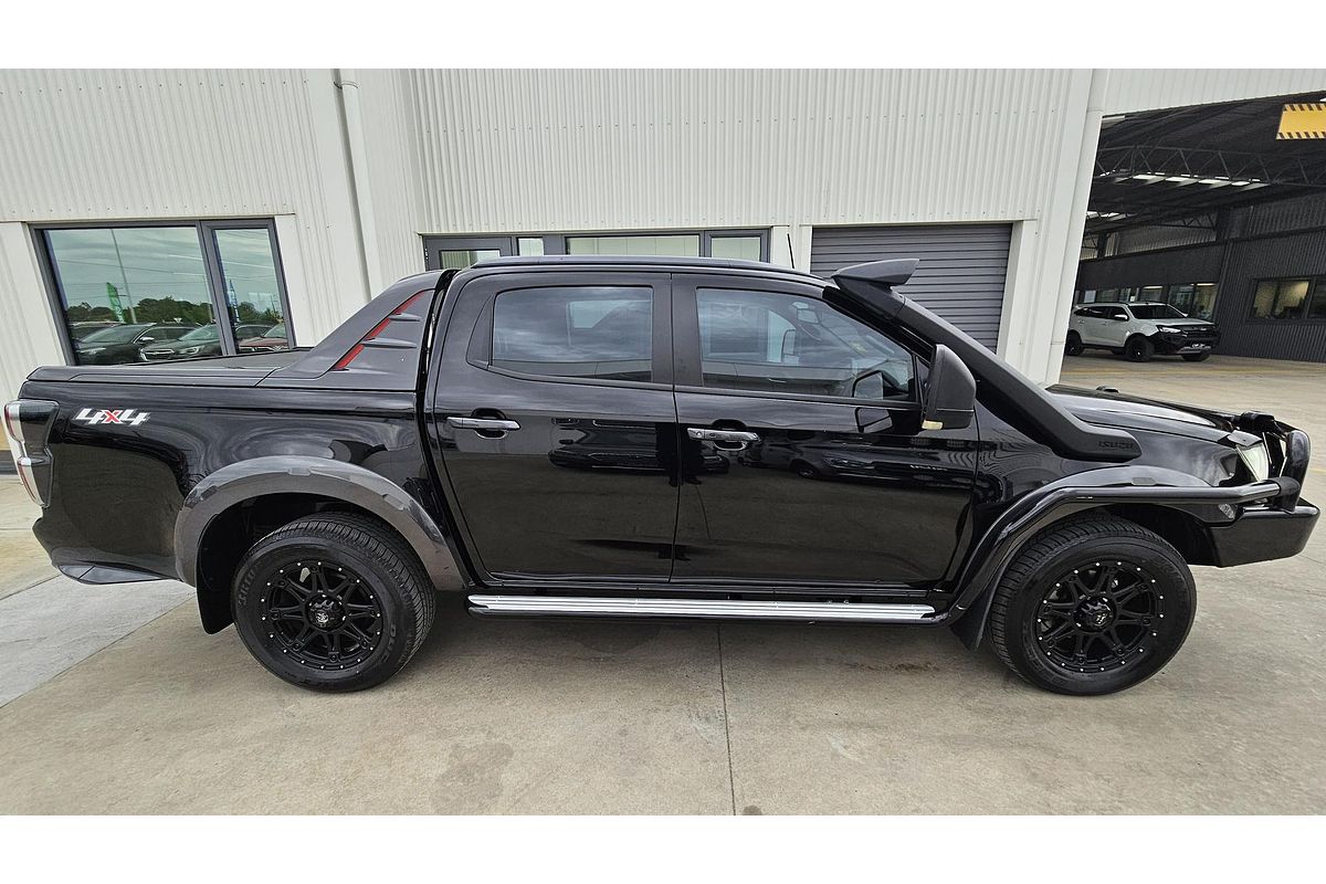 2022 Isuzu D-MAX X-TERRAIN 4X4