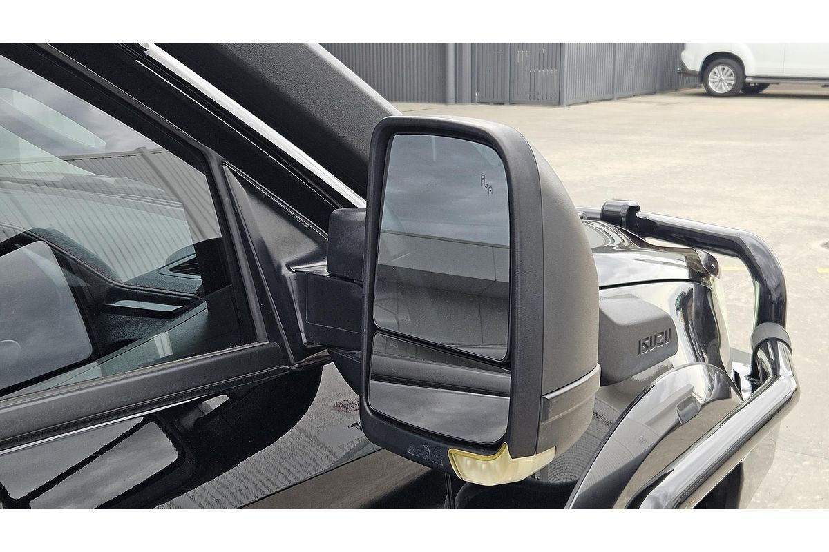 2022 Isuzu D-MAX X-TERRAIN 4X4