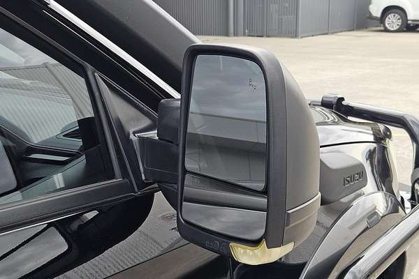 2022 Isuzu D-MAX X-TERRAIN 4X4