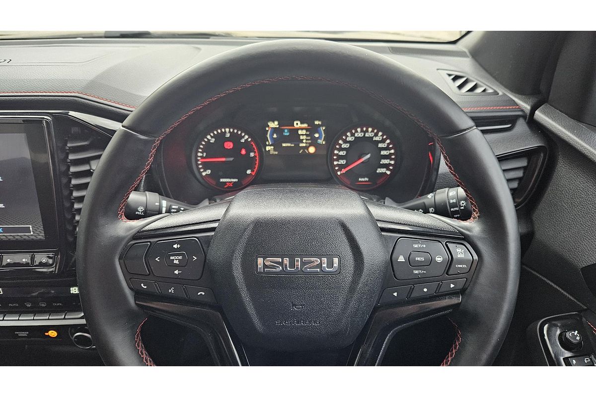 2022 Isuzu D-MAX X-TERRAIN 4X4