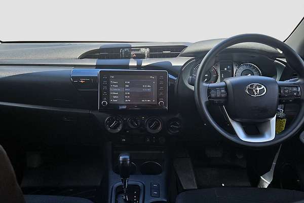 2024 Toyota Hilux SR GUN126R