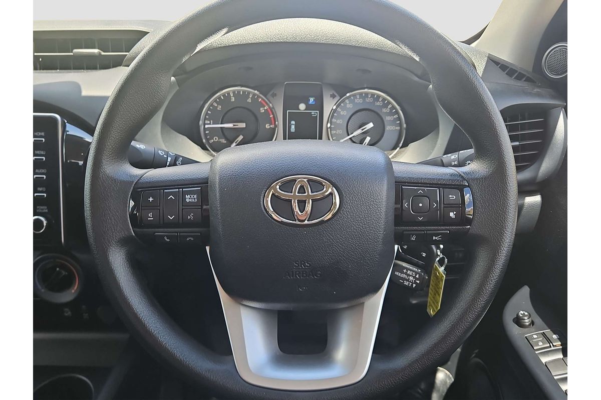 2024 Toyota Hilux SR GUN126R