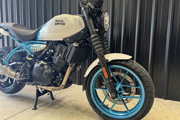 2025 Royal Enfield GUERRILLA 450