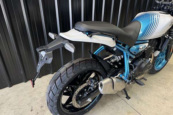 2025 Royal Enfield GUERRILLA 450