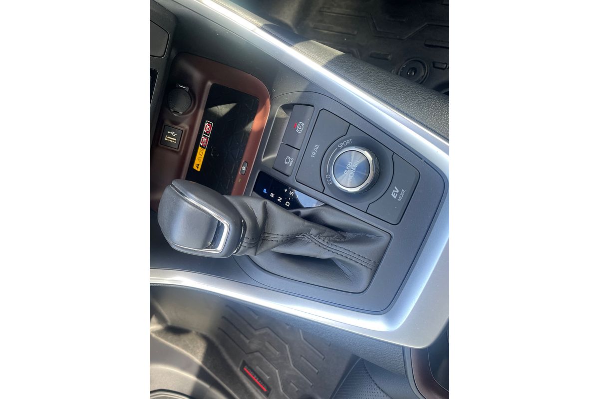 2024 Toyota RAV4 Cruiser AXAH54R