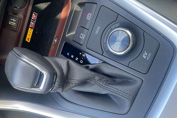 2024 Toyota RAV4 Cruiser AXAH54R