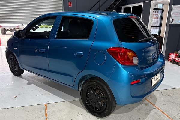 2019 Mitsubishi Mirage ES LA