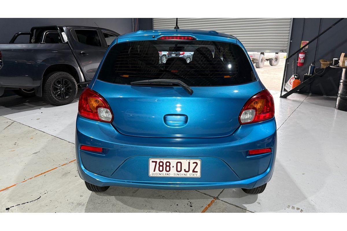 2019 Mitsubishi Mirage ES LA