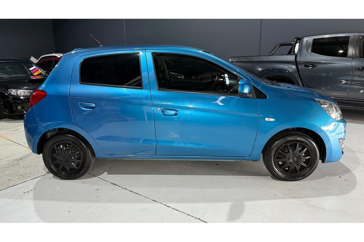 2019 Mitsubishi Mirage ES LA