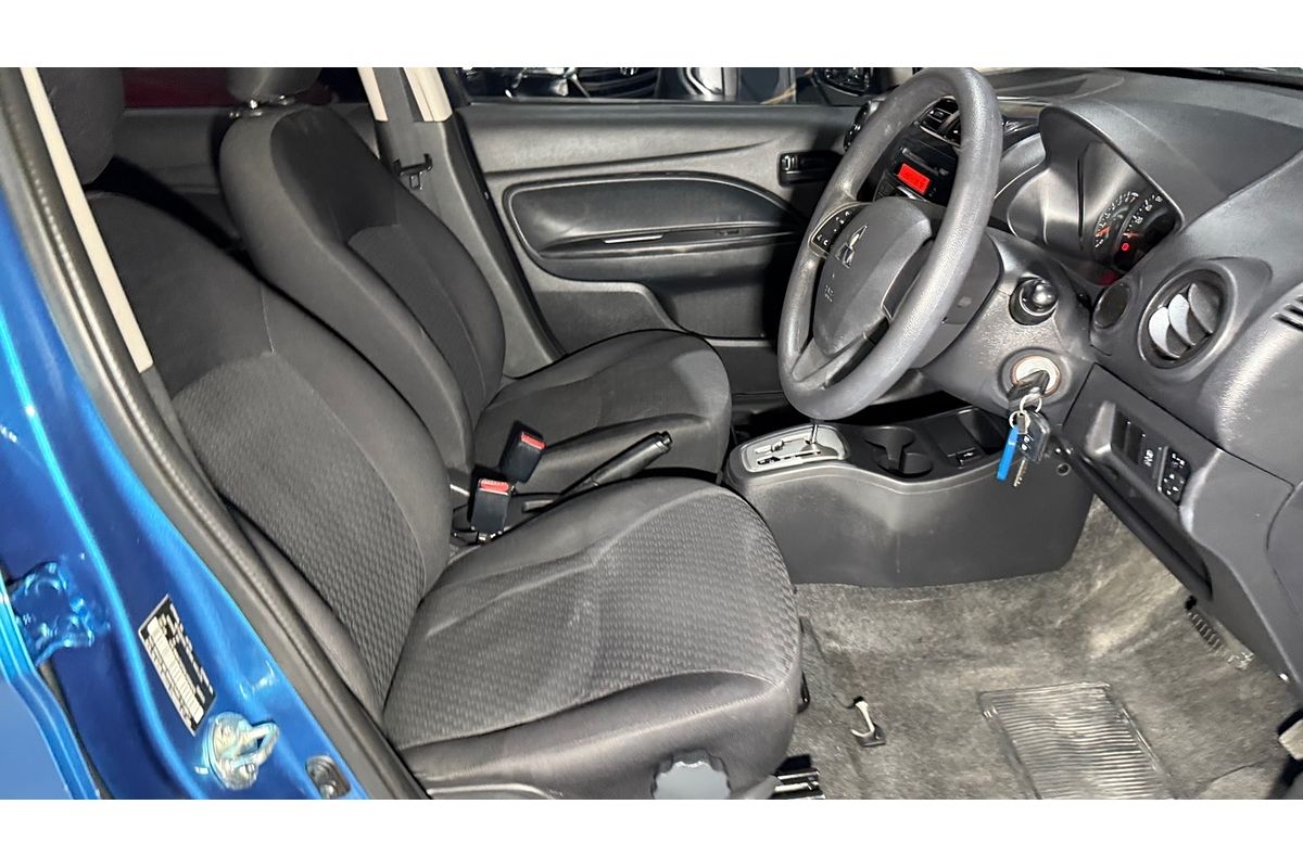 2019 Mitsubishi Mirage ES LA