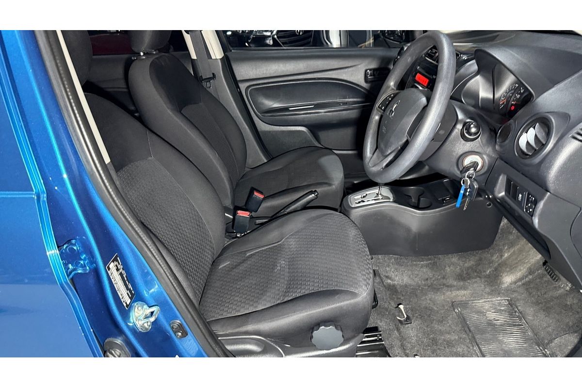 2019 Mitsubishi Mirage ES LA