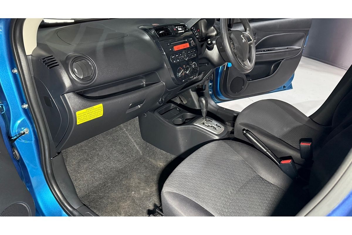 2019 Mitsubishi Mirage ES LA