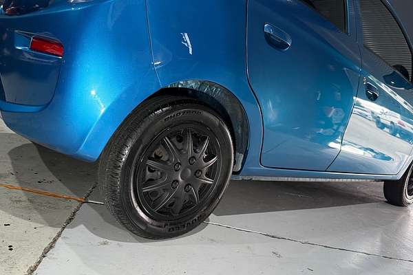 2019 Mitsubishi Mirage ES LA