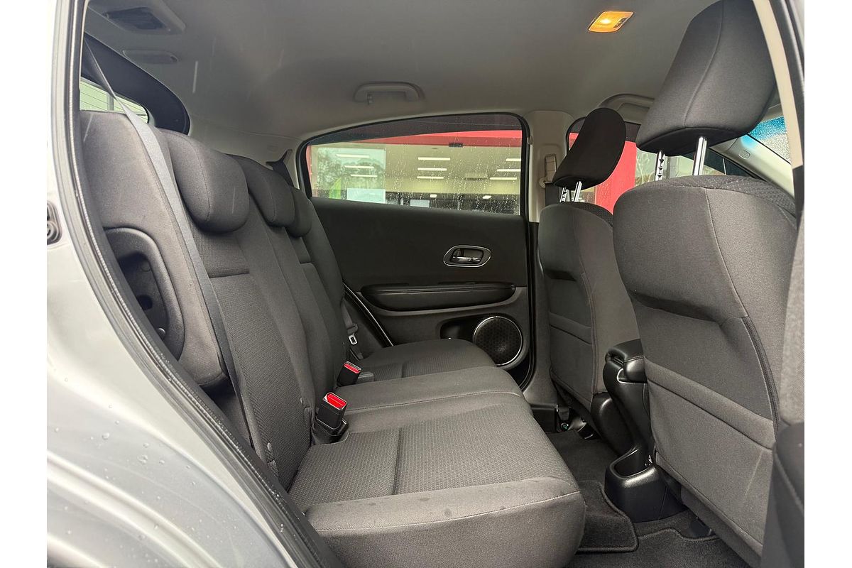 2019 Honda HR-V VTi-S