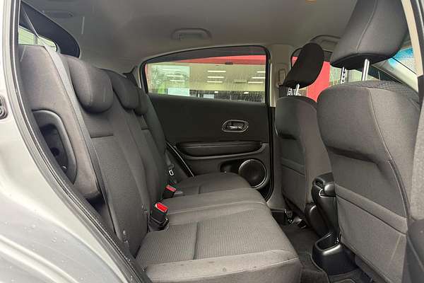 2019 Honda HR-V VTi-S