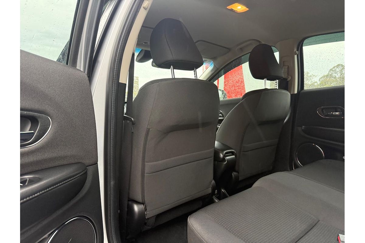 2019 Honda HR-V VTi-S