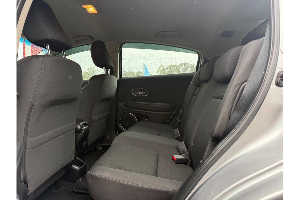 2019 Honda HR-V VTi-S