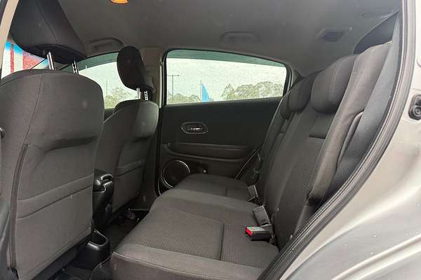 2019 Honda HR-V VTi-S