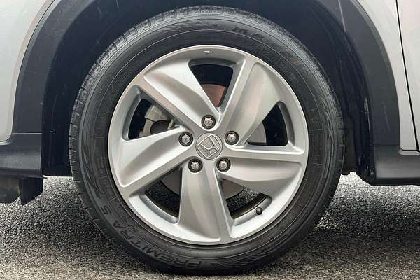 2019 Honda HR-V VTi-S