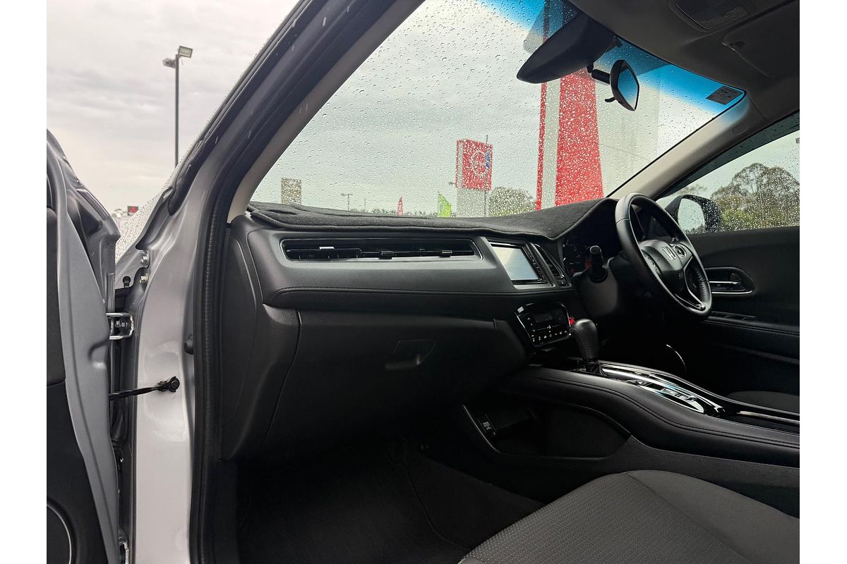 2019 Honda HR-V VTi-S