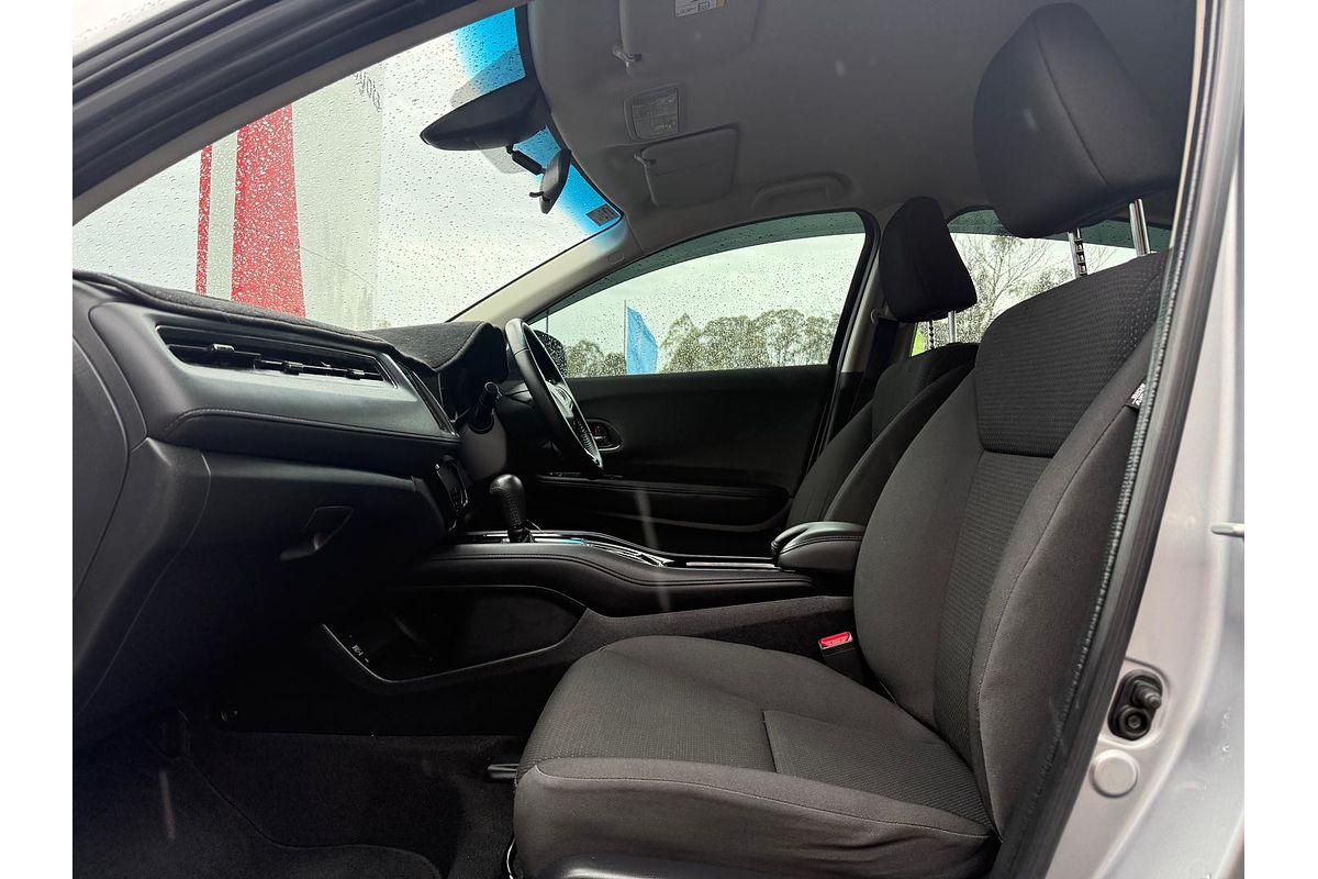 2019 Honda HR-V VTi-S