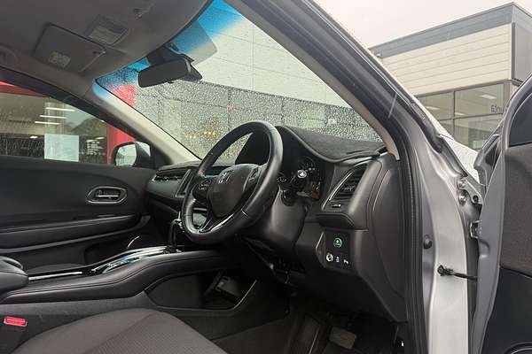 2019 Honda HR-V VTi-S