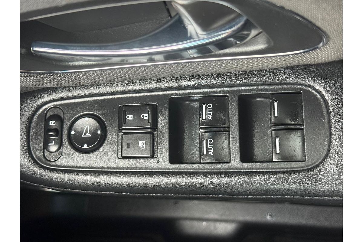 2019 Honda HR-V VTi-S