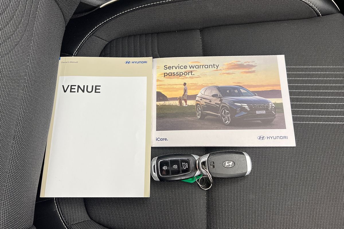 2022 Hyundai Venue Elite QX.V4