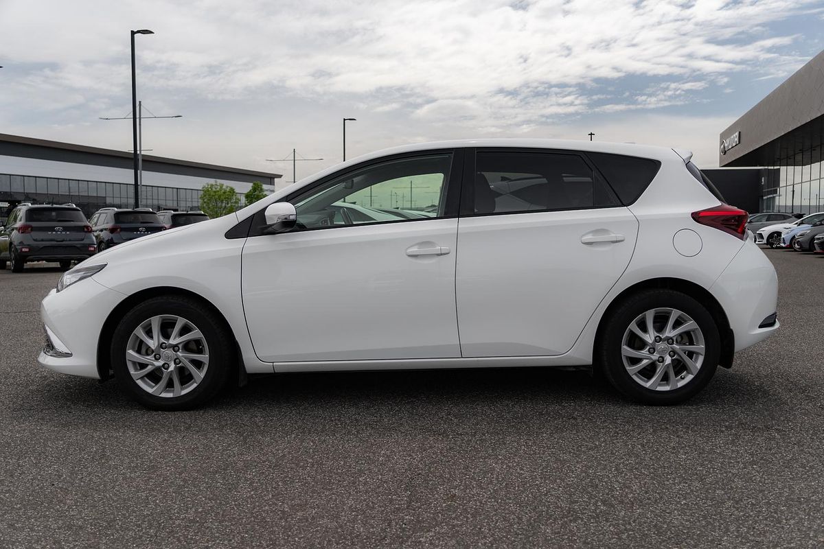 2015 Toyota Corolla Ascent Sport ZRE182R