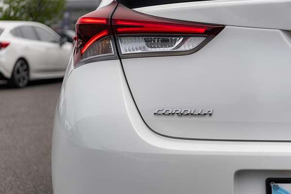 2015 Toyota Corolla Ascent Sport ZRE182R