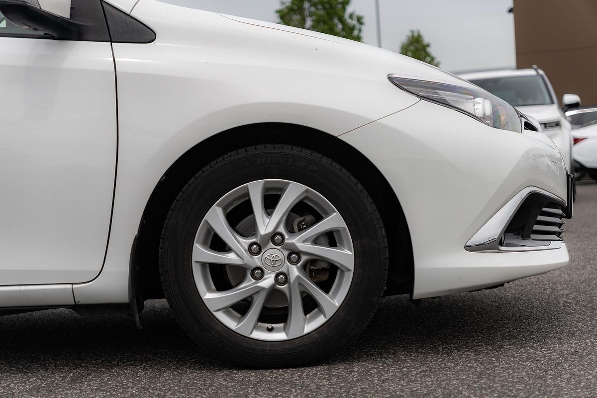 2015 Toyota Corolla Ascent Sport ZRE182R