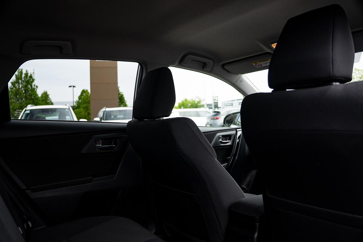 2015 Toyota Corolla Ascent Sport ZRE182R