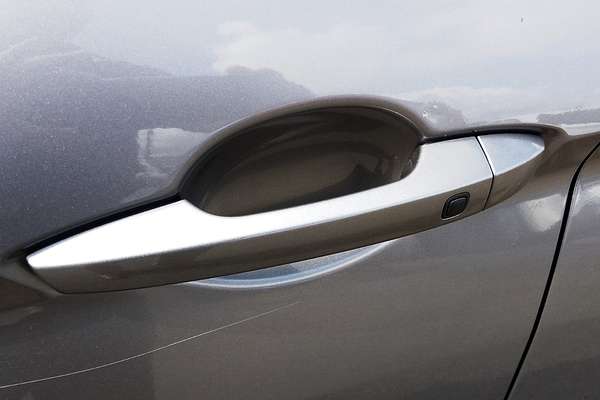 2019 Mitsubishi Eclipse Cross Exceed YA