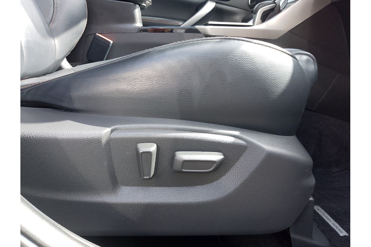 2019 Mitsubishi Eclipse Cross Exceed YA