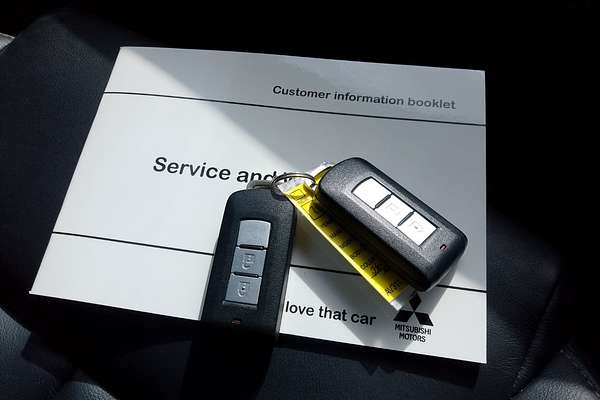 2019 Mitsubishi Eclipse Cross Exceed YA