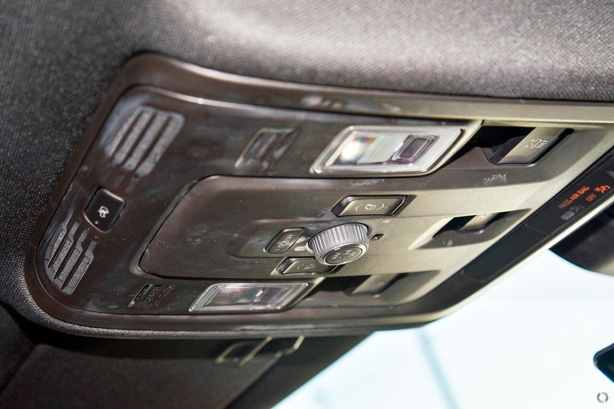 2025 GMC Yukon Denali T1