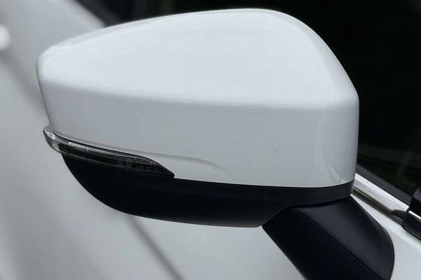 2024 Mitsubishi Eclipse Cross ES YB