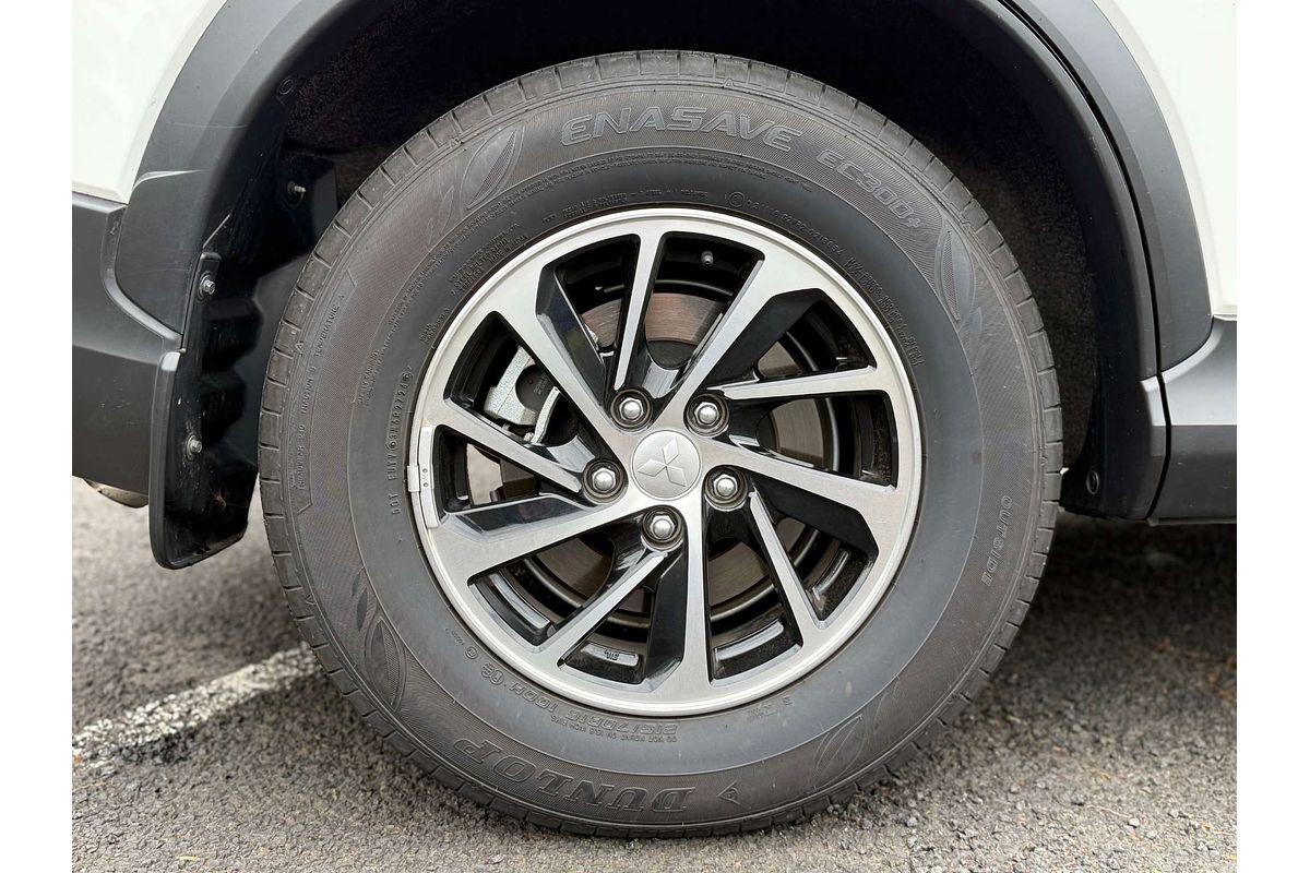 2024 Mitsubishi Eclipse Cross ES YB