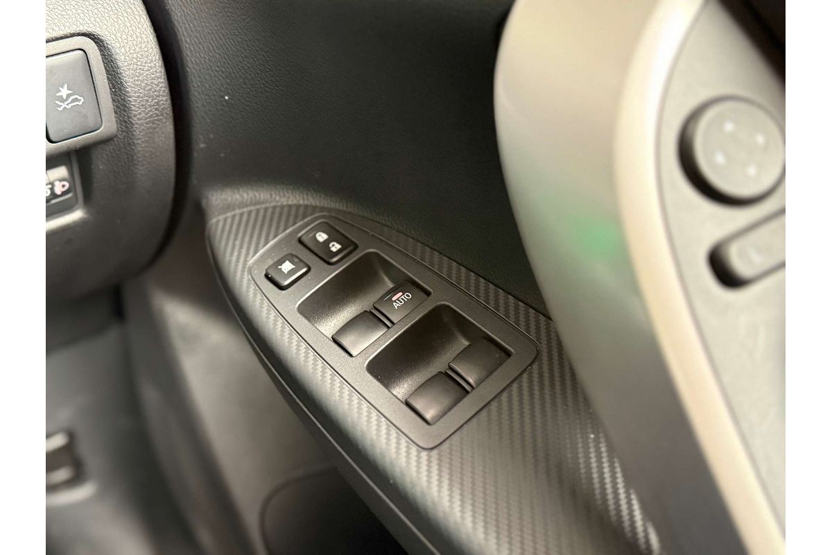 2024 Mitsubishi Eclipse Cross ES YB