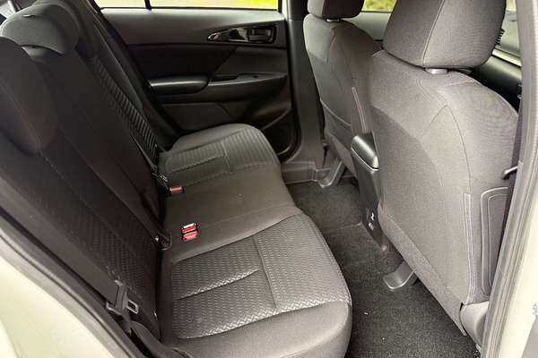 2024 Mitsubishi Eclipse Cross ES YB