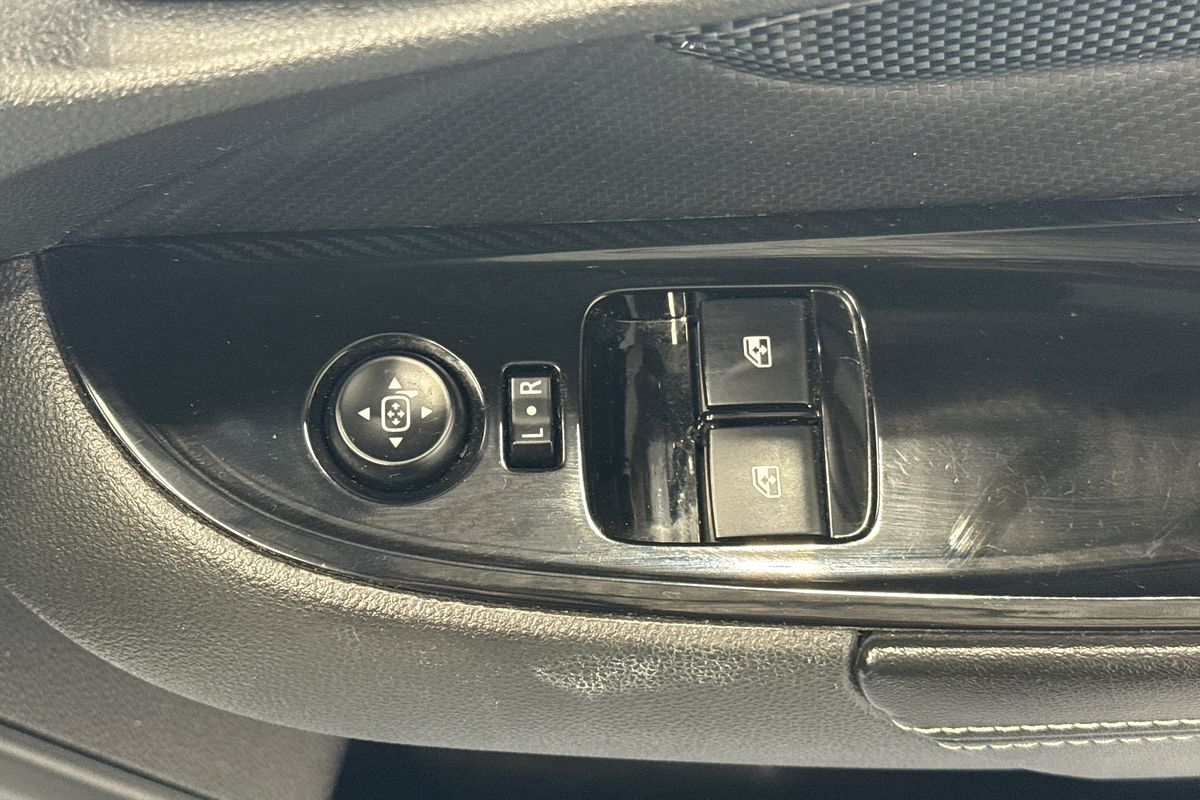 2013 Holden Ute SS VF REAR WHEEL DRIVE