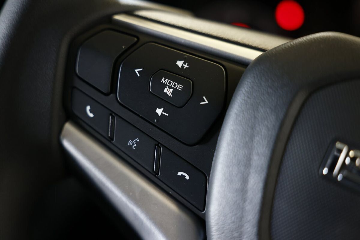 2025 Isuzu D-MAX LS-M 4X4